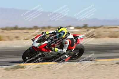 media/Nov-15-2024-CVMA Friday Practice (Fri) [[b142d29251]]/4-Group 4 and Trackday/Session 3 (Turn 15 Inside)/